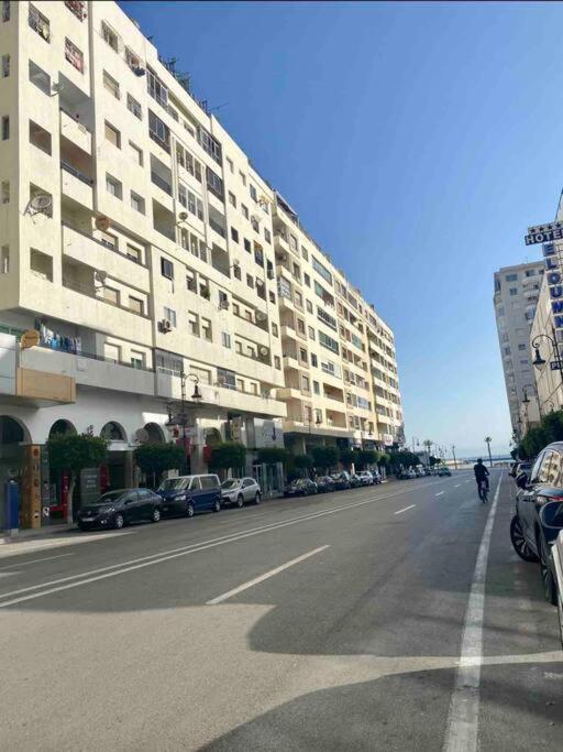 Apartment Oumnia 1 - City Center Tanger Kültér fotó
