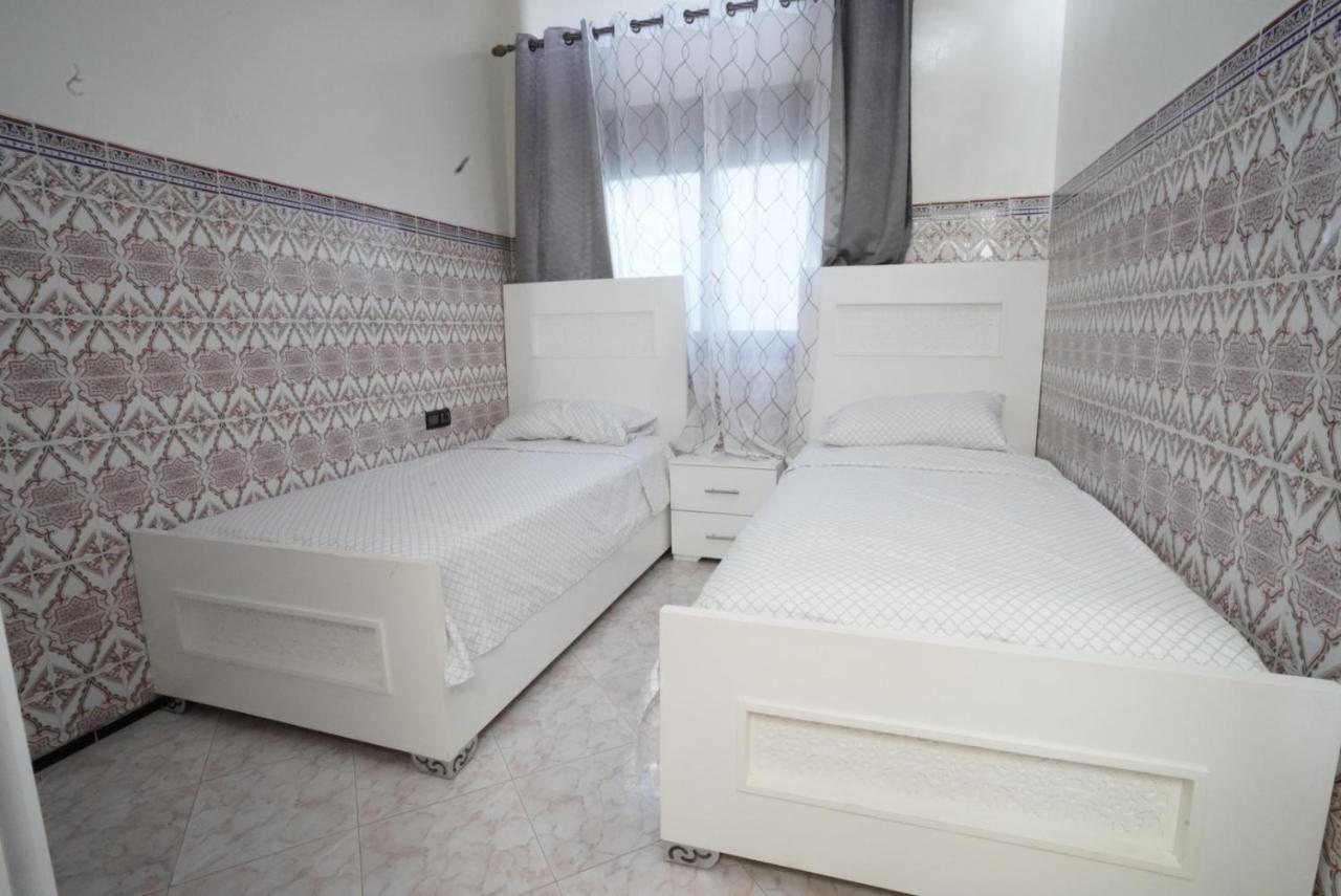 Apartment Oumnia 1 - City Center Tanger Kültér fotó