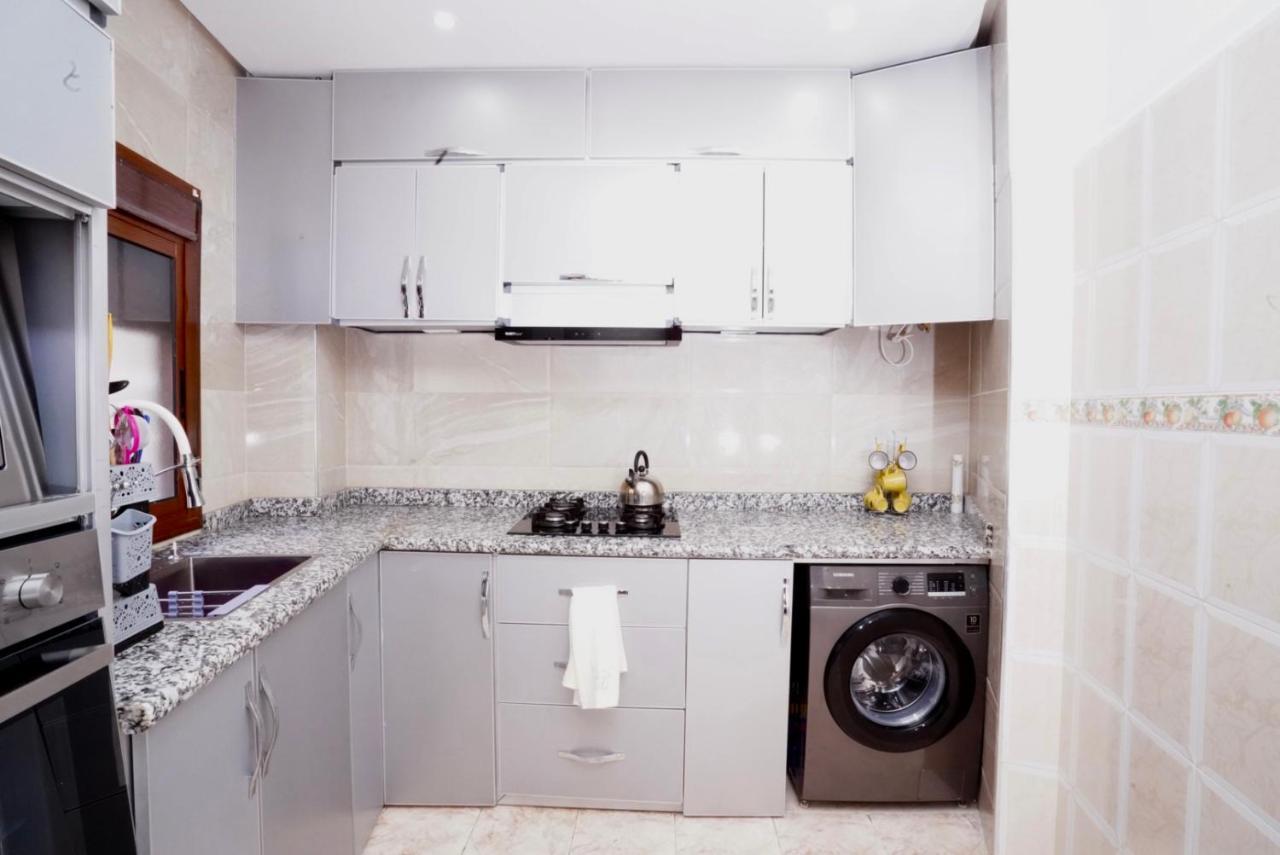 Apartment Oumnia 1 - City Center Tanger Kültér fotó